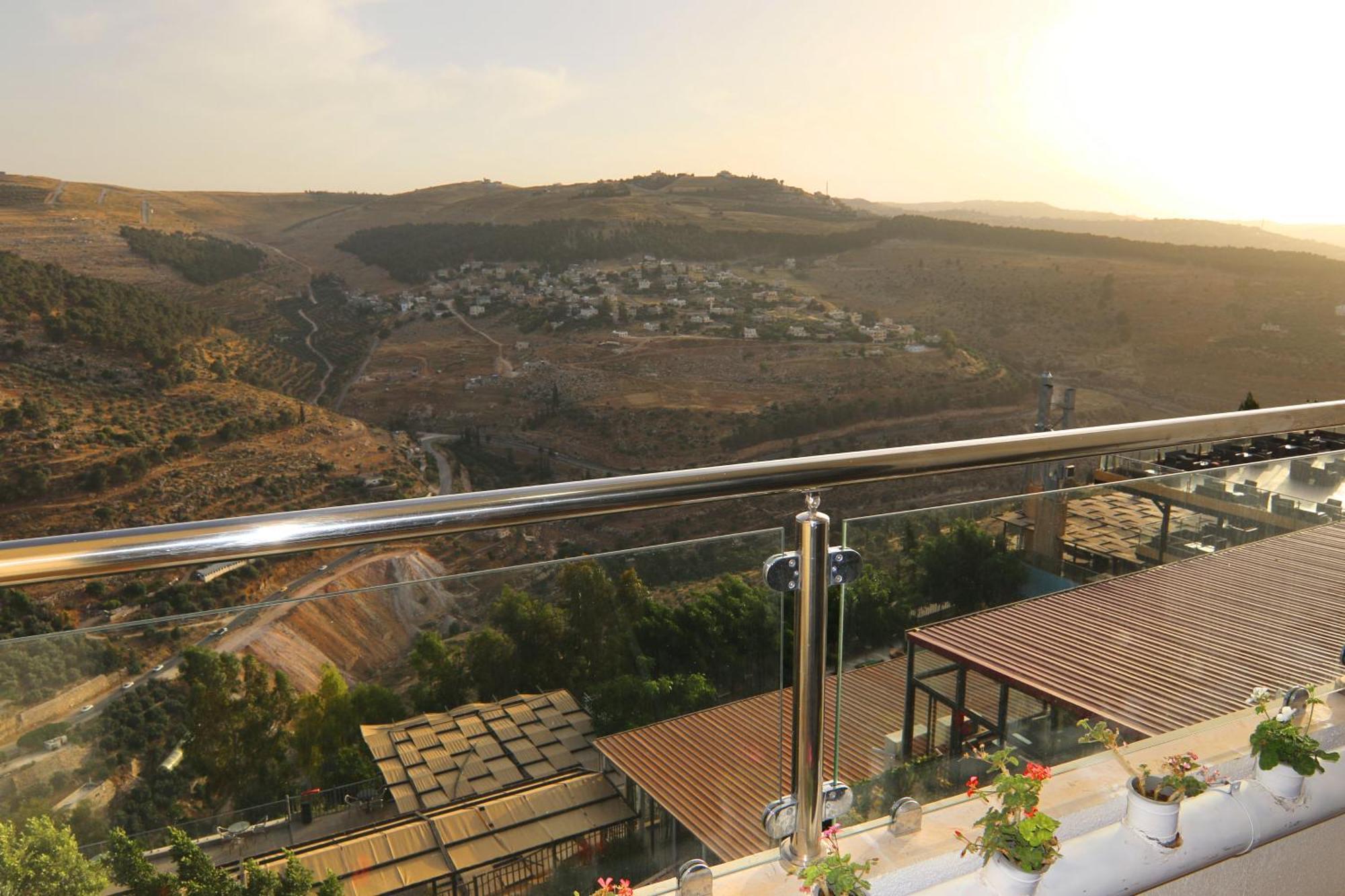 Sindyan Resort Amman Luaran gambar