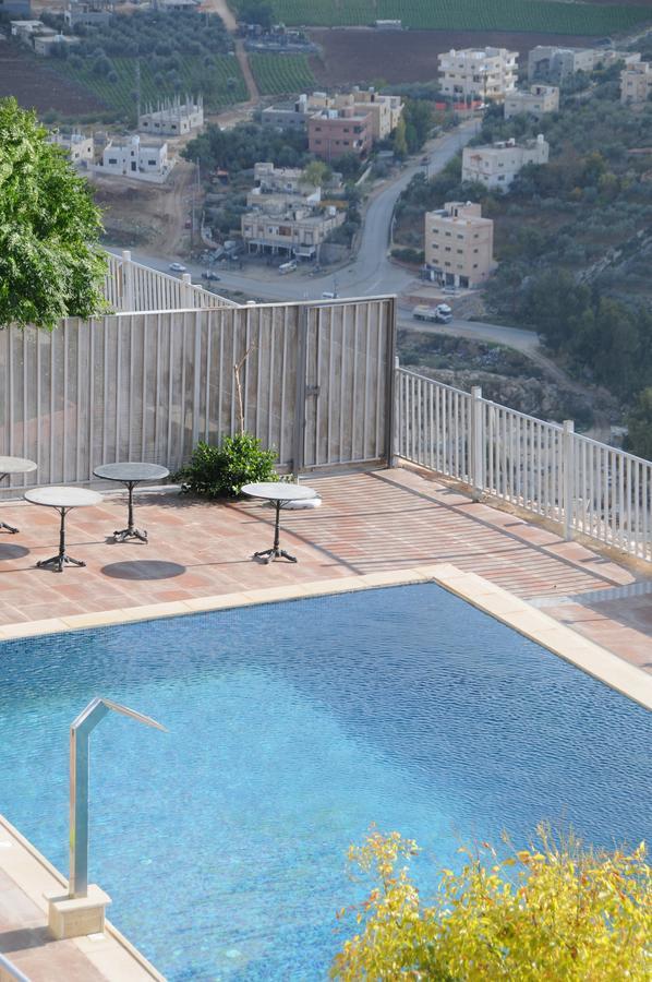 Sindyan Resort Amman Luaran gambar